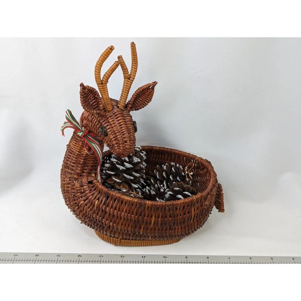 Christmas Decor Wicker‎ Rattan Reindeer Deer Basket and Pinecone Ornaments Lot
